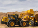 From quarry work to heavy construction, the WA485-11 wheel loader is built to perform. Its 372 HP Komatsu engine delivers str...