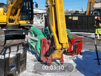 Komatsu offers Lehnhoff quick couplers, making attachment changes faster and safer than ever. Maximize your machine’s poten...