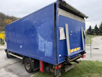 Volvo FL 220 box truck