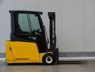Jungheinrich EFG220 three-wheel forklift 2011