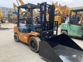 Toyota 7FD30 diesel forklift 2021