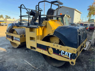 Caterpillar 2006 - صورة 3